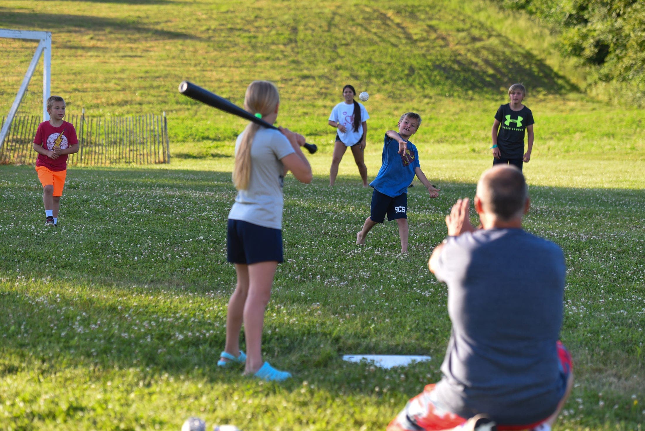 The Best Backyard Games to Play This Summer