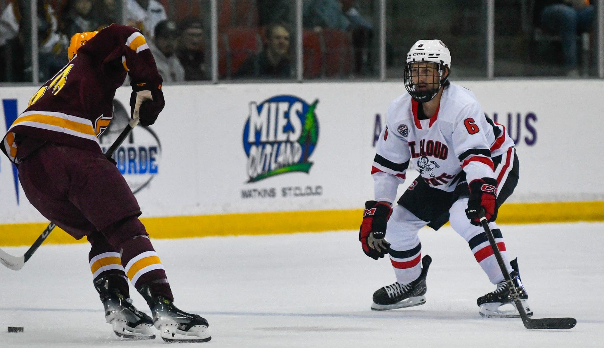 Youth Inc. Recommends: Four Resources for Ice Hockey Defenders Looking to Improve
