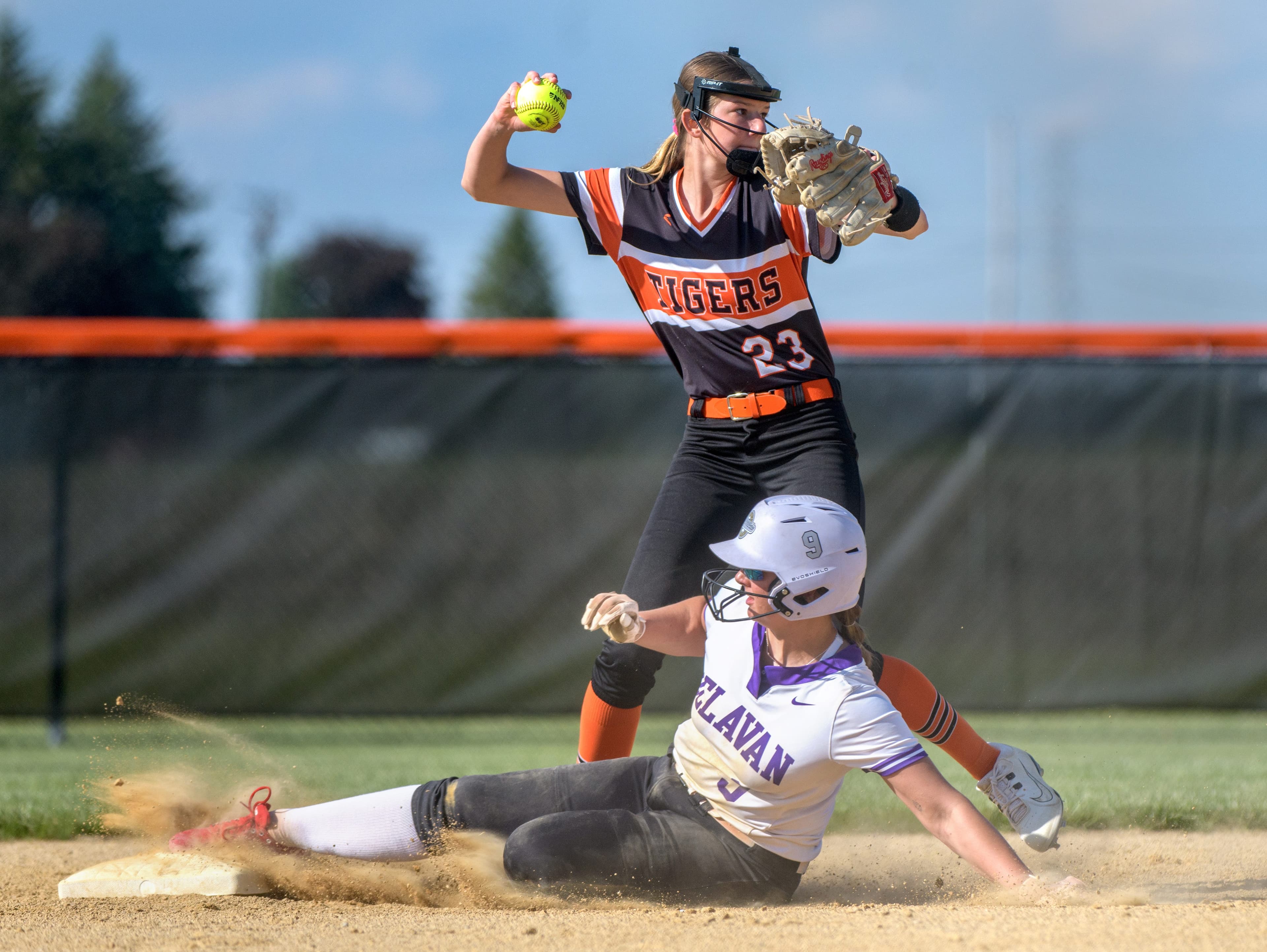 Youth Inc. Recommends: A Guide to Those Entering the Recruiting Process