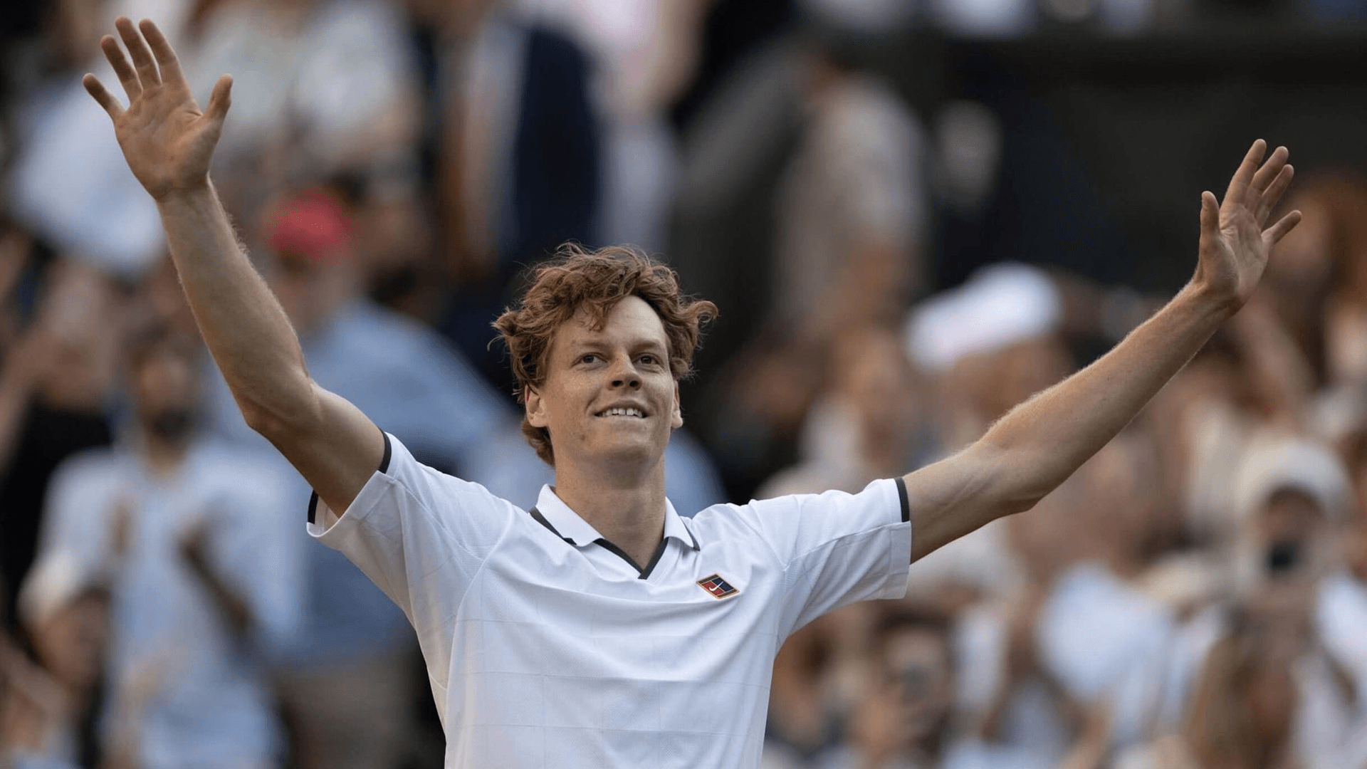 Jannik Sinner thanks ball kids after his incredible Wimbledon win