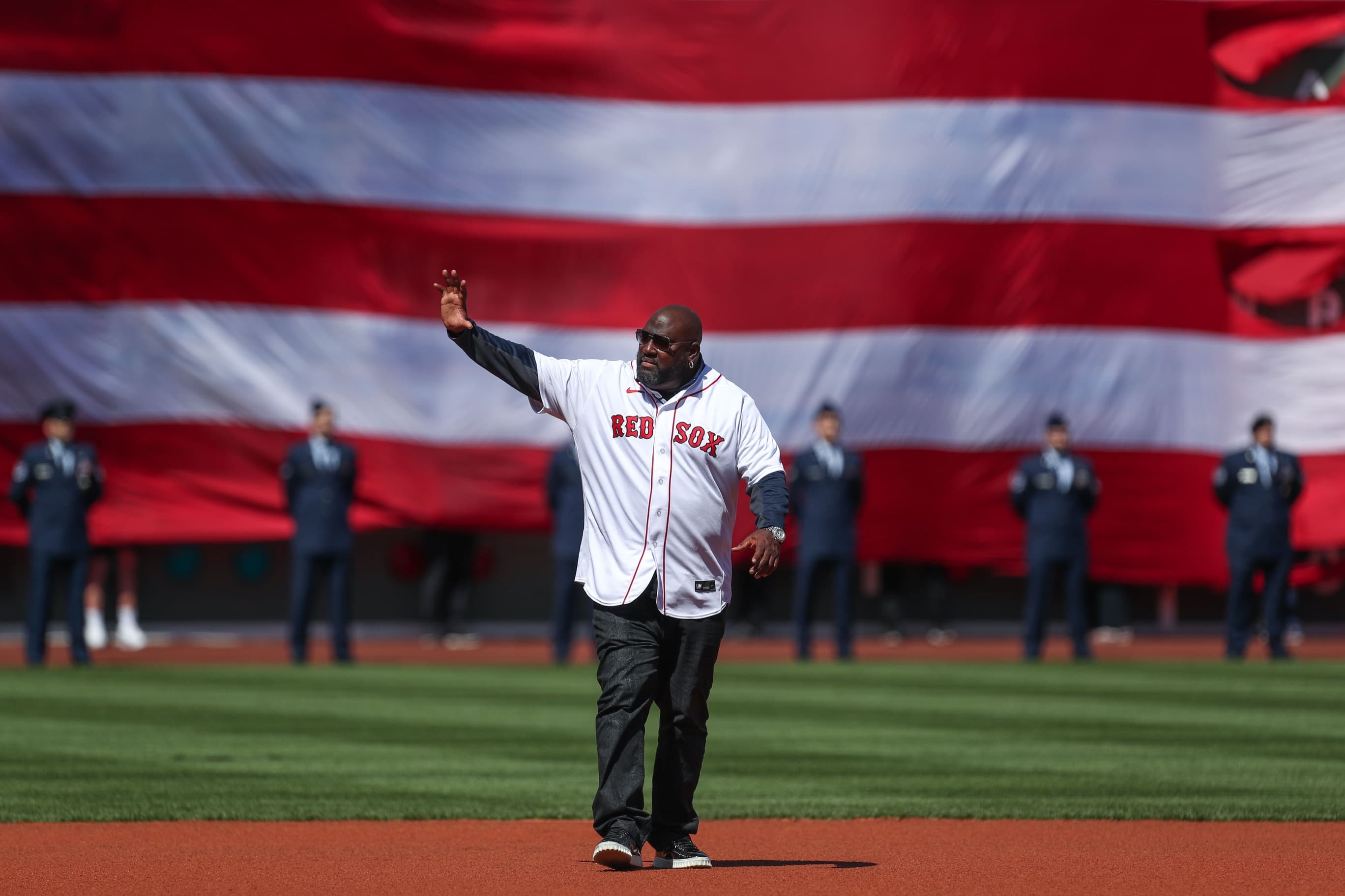 Mo Vaughn talks Youth Baseball, Development and Learning the Game the Right Way