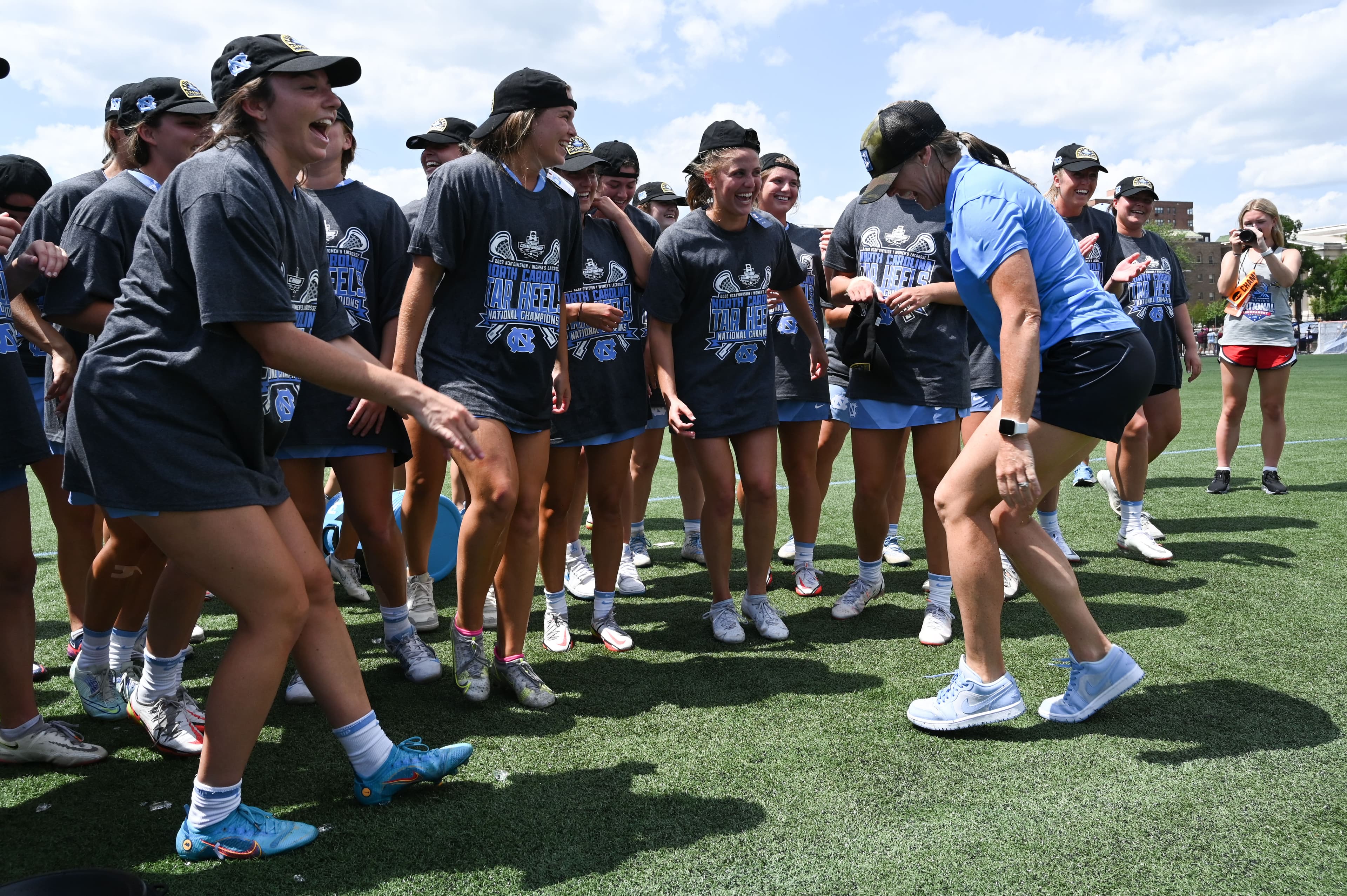 Youth Inc. Recommends: Five Resources to Help You Make a Great Impression on College Coaches