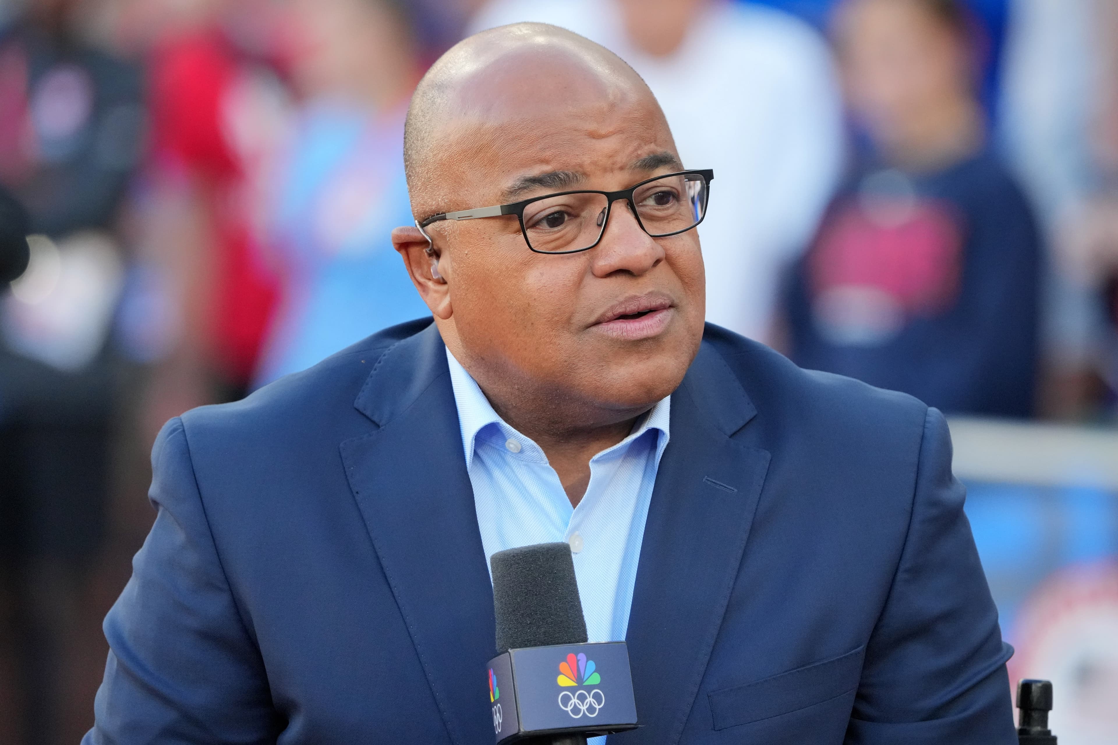 Mike Tirico's Perfect Message to Close the Olympics